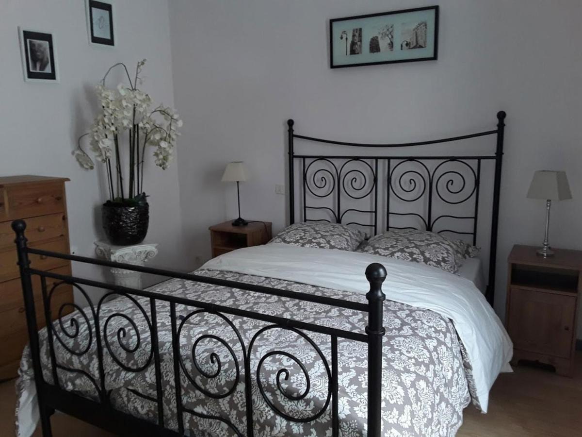 Routier Le Chat Botte - Vankantiehuis In Languedoc-Roussillion B&B 외부 사진