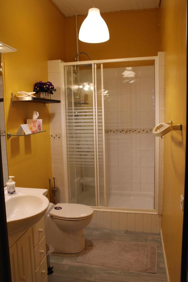 Routier Le Chat Botte - Vankantiehuis In Languedoc-Roussillion B&B 외부 사진