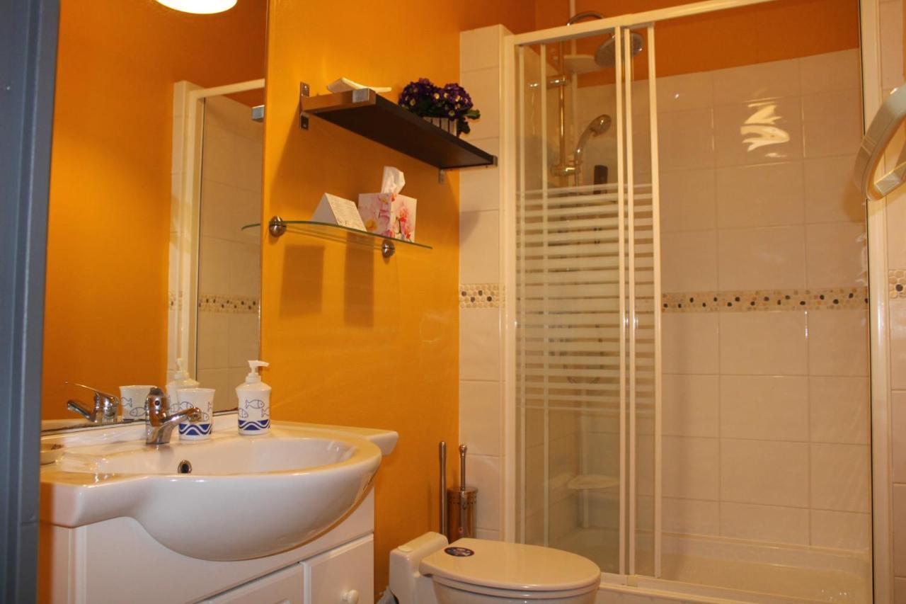 Routier Le Chat Botte - Vankantiehuis In Languedoc-Roussillion B&B 외부 사진